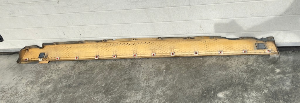 Купить Молдинг порог накладка порог левая mercedes w126 sel 1266905140 1266980330