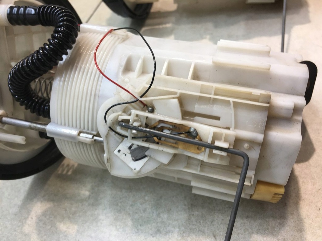 фото №6, Датчик уровня топлива laguna iii 2.0 dci 170110001r