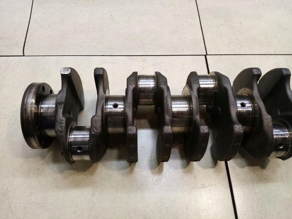 Wał коленчатый transit mk6 2.4 tdci Недорого