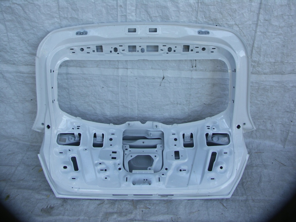 Cupra formentor крышка багажника задняя kielce-gliwice Недорого