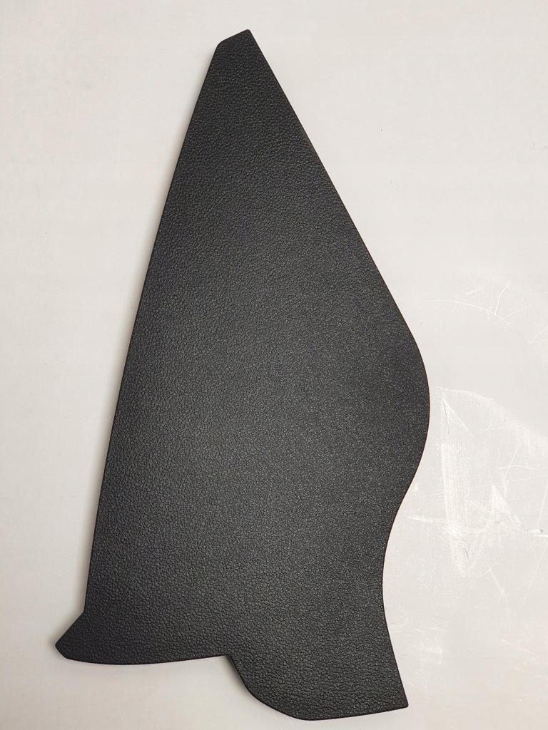 фото №1, Vw golf 8 защита заглушка панели приборной панели правая