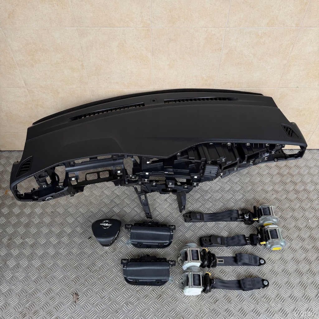 фото №1, Приборная панель комплектная подушка безопасности консоль ремни приборная панель opel mokka b ii 2022 rok