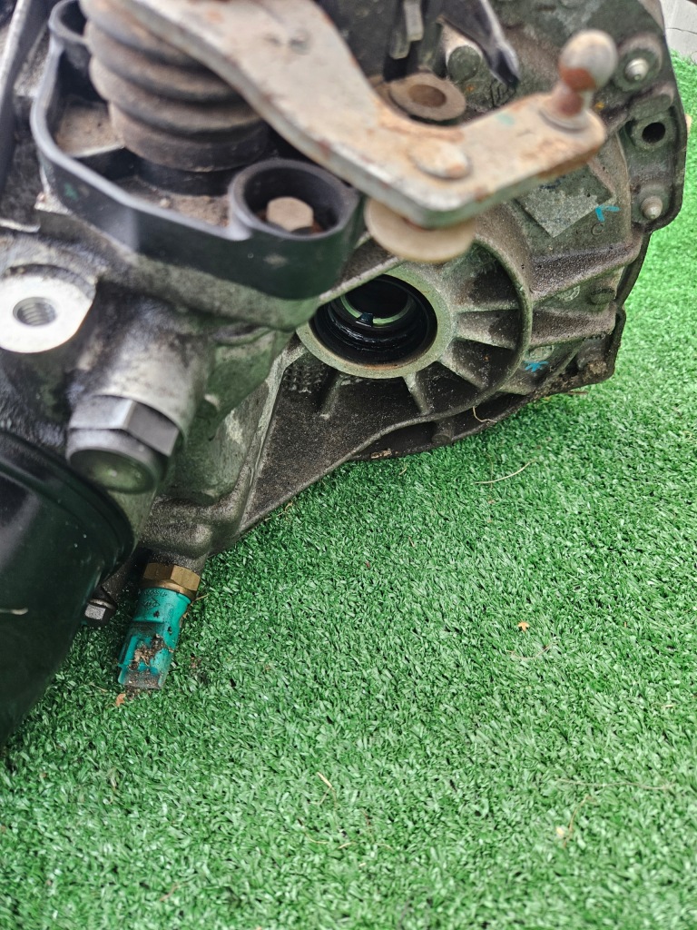 фото №11, Коробка передач передач nissan micra k13 lift 1.2 12v бензин jh3195