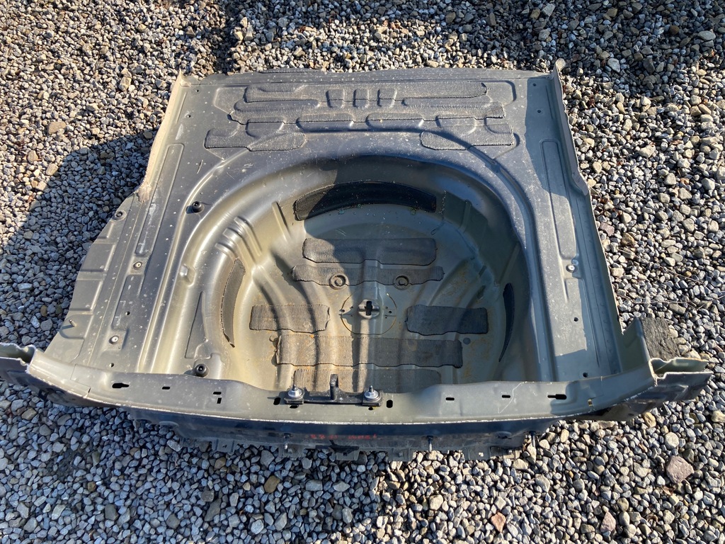 фото №1, Поддон pas задняя vw arteon kombi