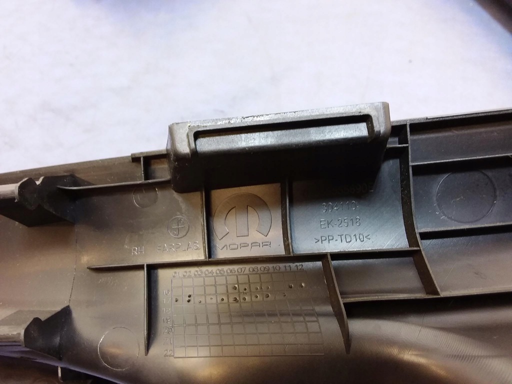 фото №8, Fiat tipo ii sedan комплект захист bok правий