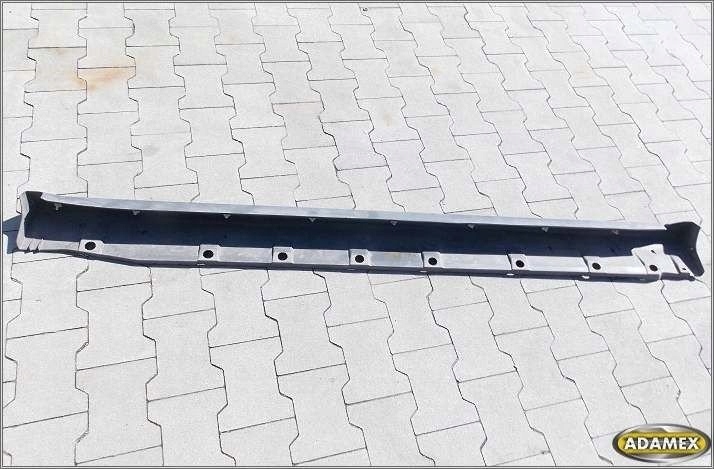 фото №4, Pontiac vibe / matrix 2006r - молдинг порог левая