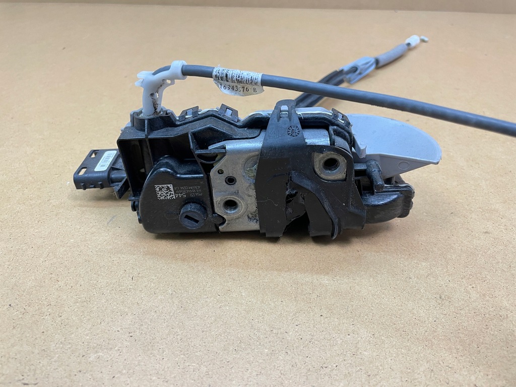 фото №4, Peugeot 308 замок дверь