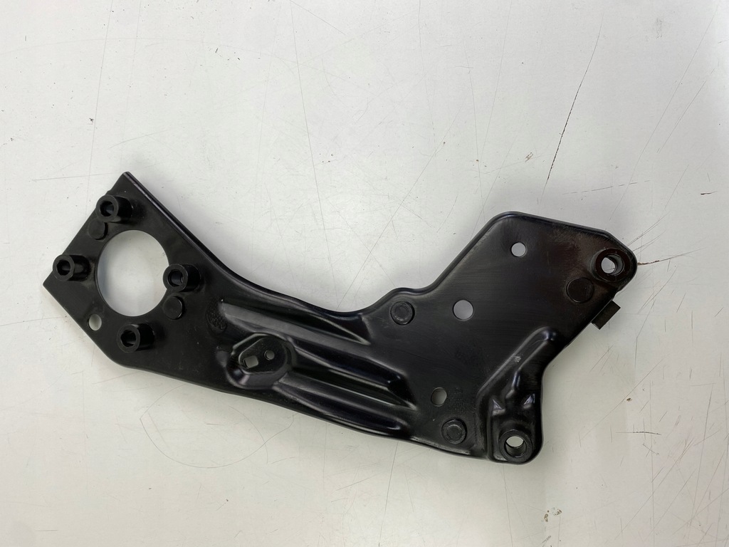 фото №1, Toyota lexus wzpocnienie кронштейн