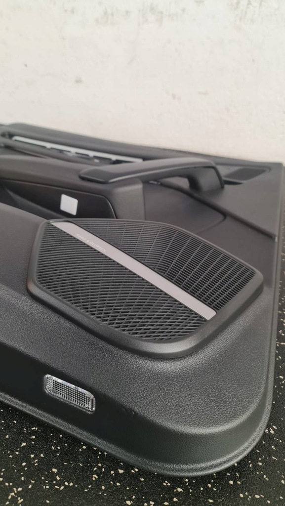 фото №9, Обшивка дверь передних левых водителя audi q5 80a867133