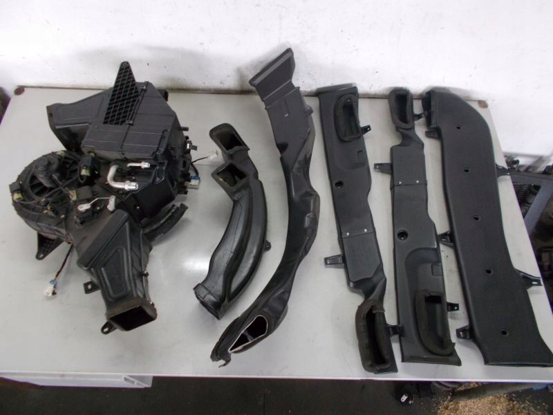 фото №1, Kia carnivale i отопитель комплектная задняя