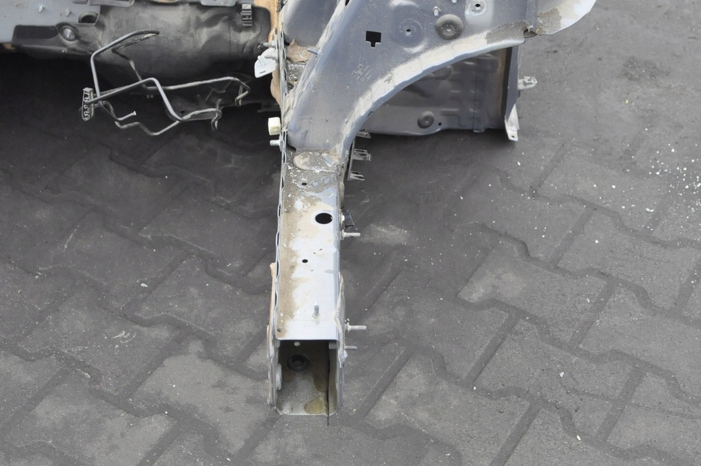 фото №4, Bmw f40 чверть лонжерон ліва перед