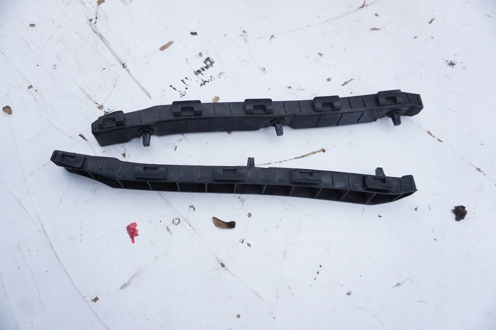 фото №1, Напрямна бампера правий задня hyundai ix35