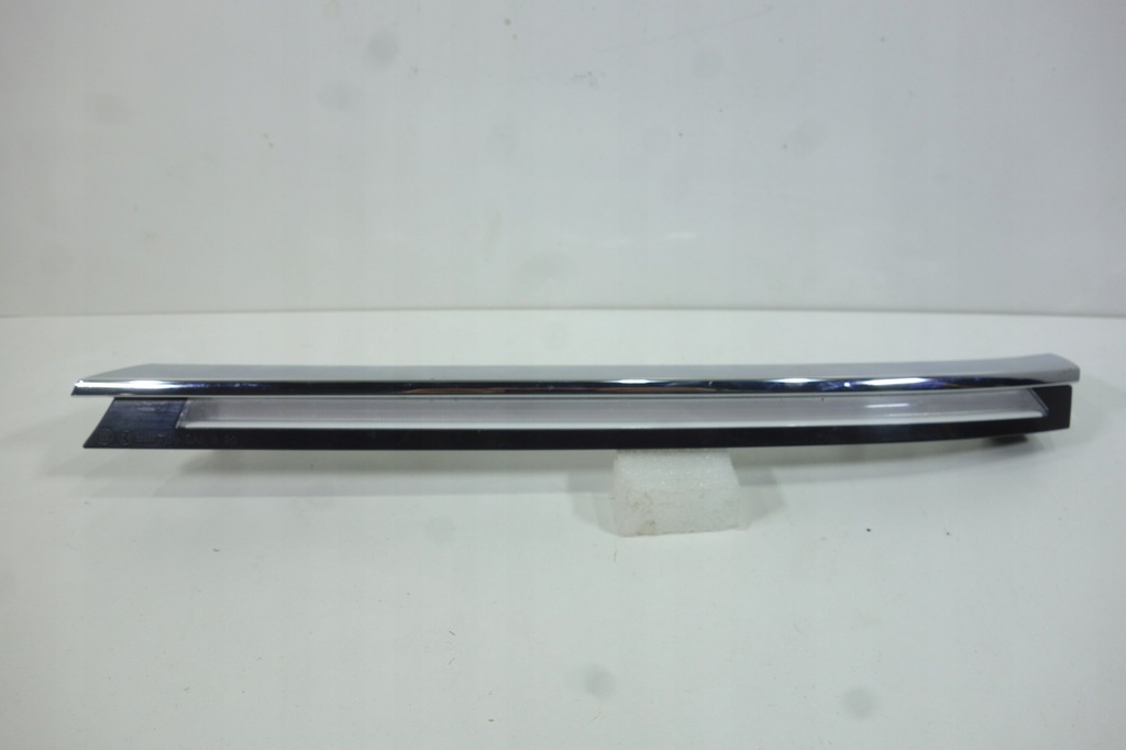 фото №1, Лівий led решітка vw arteon lift r-line 21- 3g8