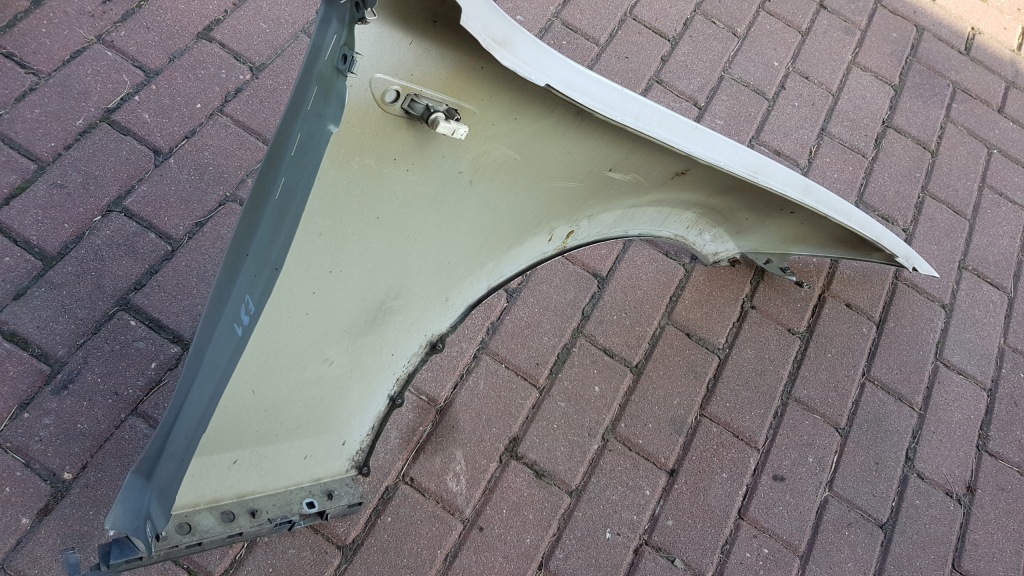 Крыло  передний левое  bmw e81 рестайлинг Недорого