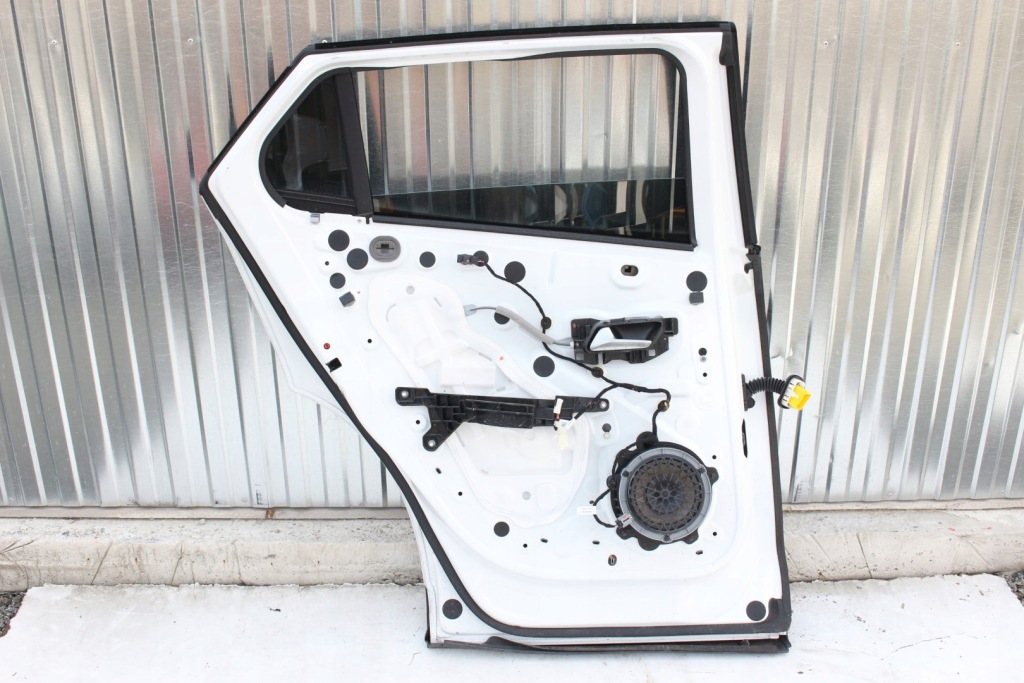 фото №5, Дверь левый задняя peugeot 2008 ii ewp