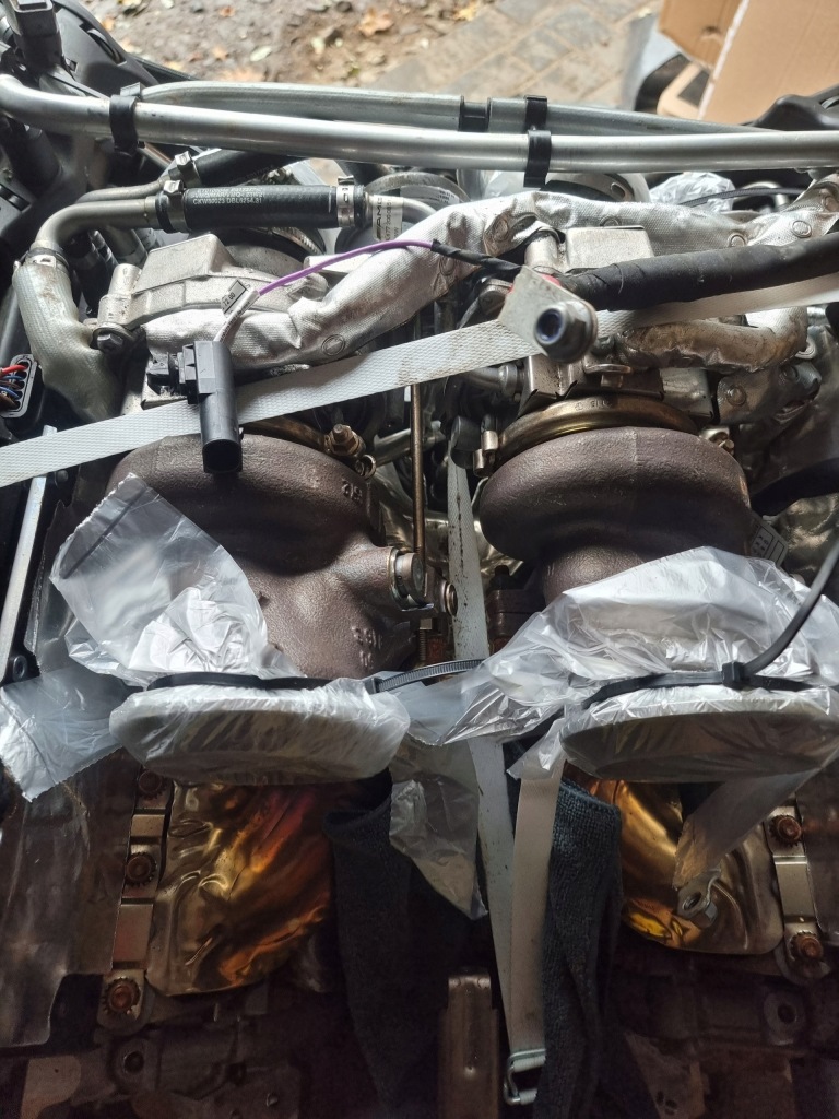 Mercedes gt gtc w190 amg 4.0 v8 двигун kompletny178980 Ціна