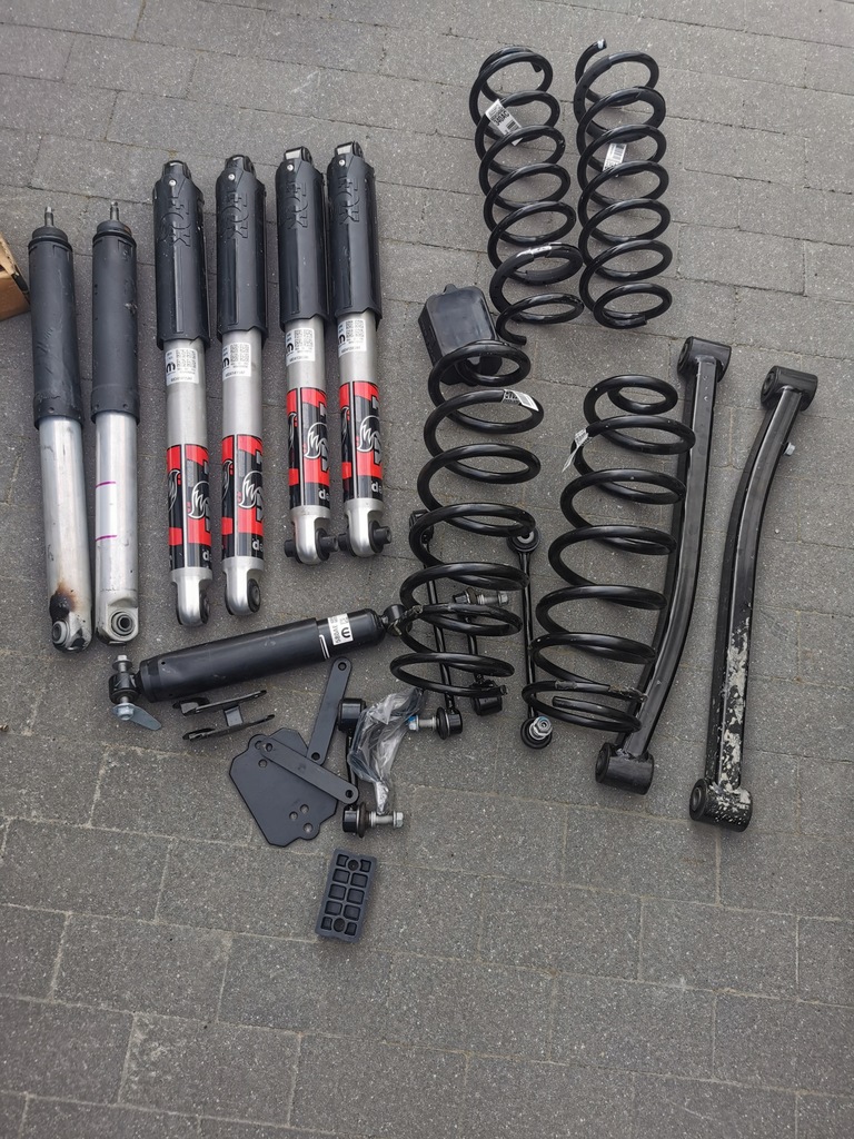 фото №1, Jeep gladiator jt 20- амортизатор пружина рычаг