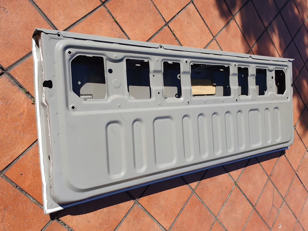 Toyota tundra 2014 - крышка багажника багажника Доставка