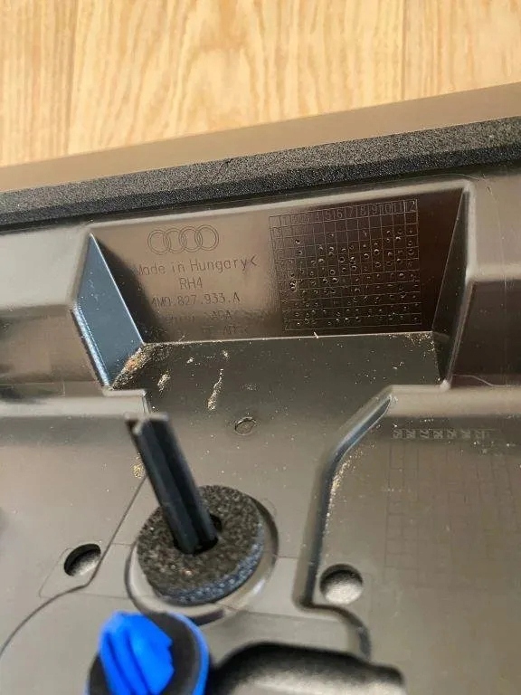 фото №12, Спойлер крышки багажника audi q7 4m 4m0827933a 3.0l бензиновый 2020