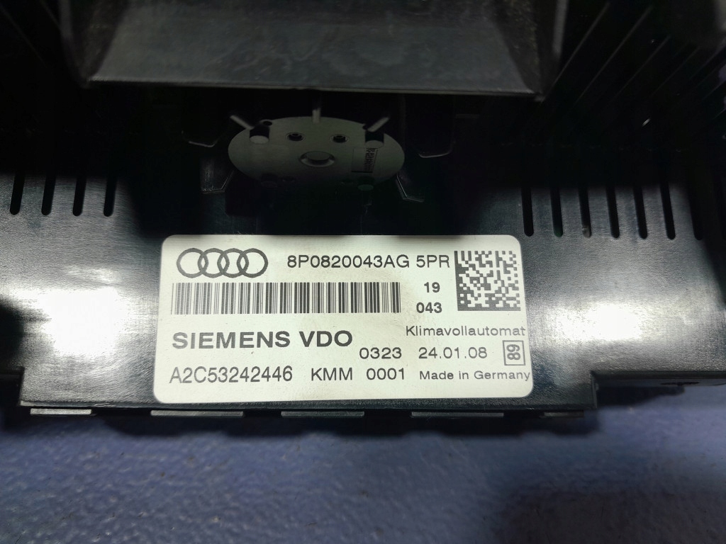 фото №6, Audi a3 8p панель кондиціонера обдув 8p0820043ag