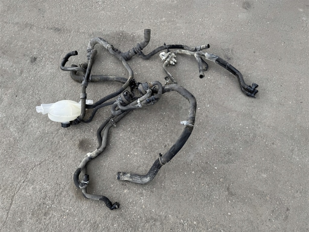 Шланги провода трубки радиатора воды помпа renault master 3 3 4 iv 2.3 dci Доставка