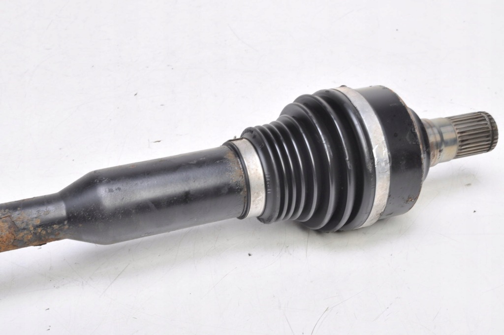 Купити Volvo xc90 d5 рестайлінг  fl привідний вал ліва короткий 30783089