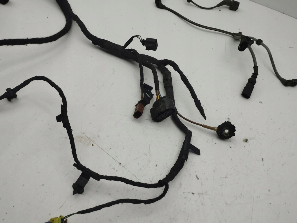 фото №5, Volkswagen arteon 2019 жгут трубопровод двигателя