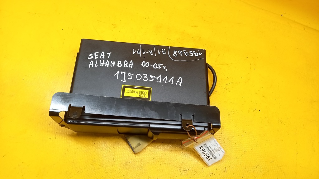 фото №10, Чейнджер дисков cd alhambra fl 00-05r 1j5035111a