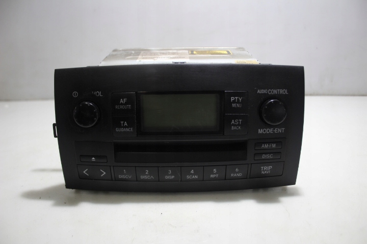 фото №1, Радіо toyota corolla verso e120