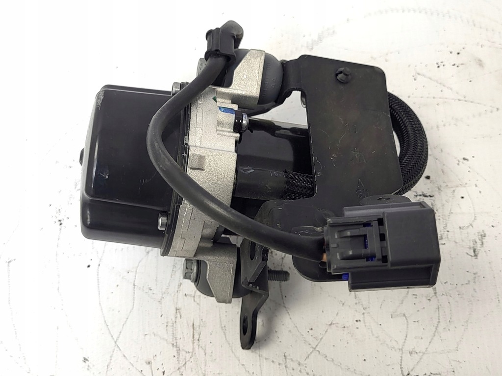 фото №6, Вакуум насос maserati p04581991ab