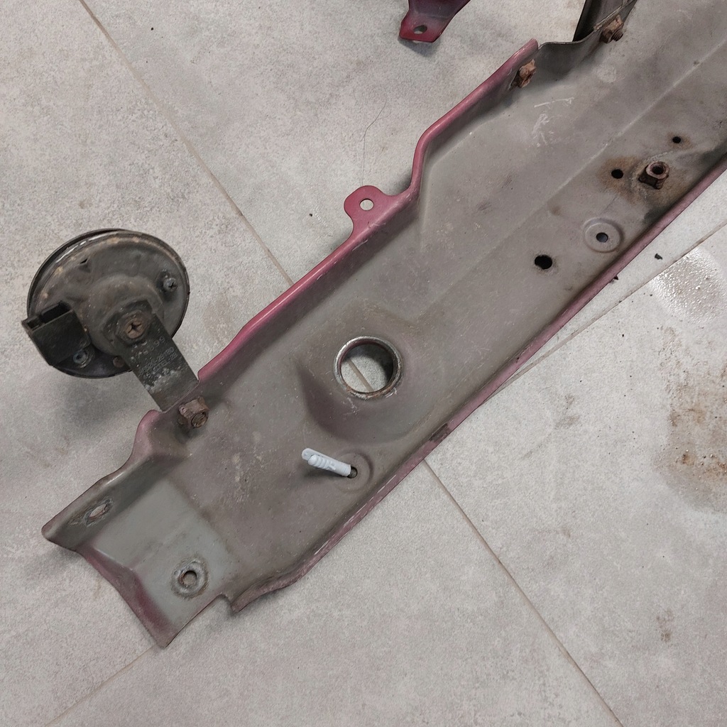 фото №10, Toyota prius ii 2 підсилювач верхній pas перед