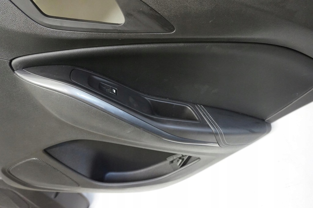 фото №10, Обивка дверь комплект opel grandland x