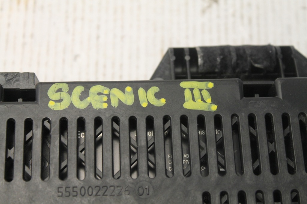 фото №13, Renault scenic iii 09r- дисплей навигации счетчик anglik