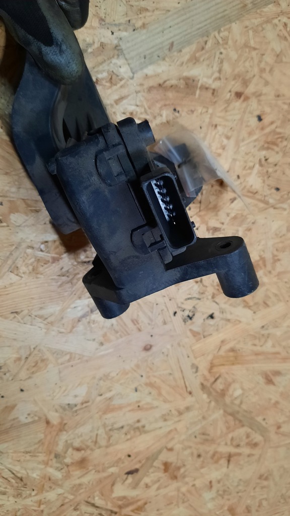 фото №4, Потенциометр газа opel corsa 1.0b 01r