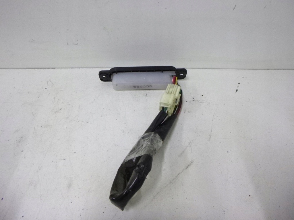 фото №7, Замок дверь задний правый mazda mpv ii 2002r.