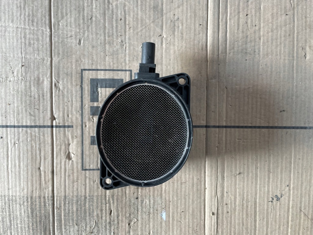 фото №1, Bmw оригінальний номер 8509725 витратомір масовий повітря