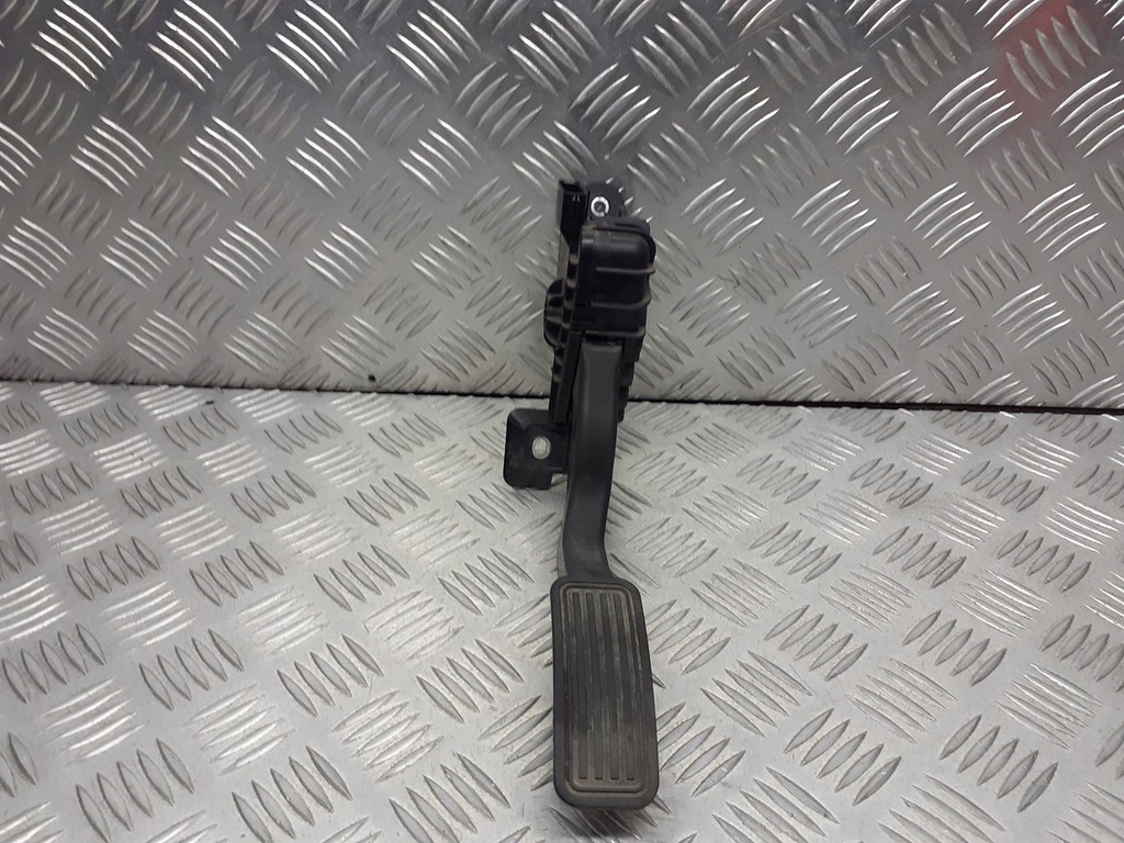 фото №1, Потенциометр газа mazda 5 cr 2.0 cd cc3041600