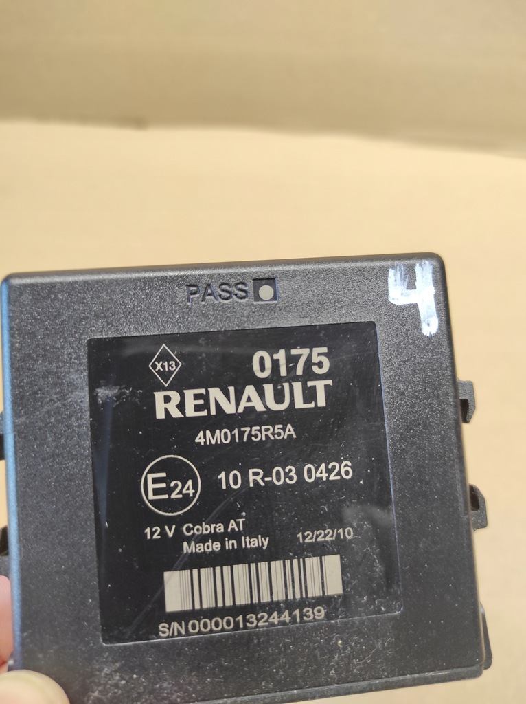 фото №4, Модуль блок керування паркування renault megane iii 4m0175r5a