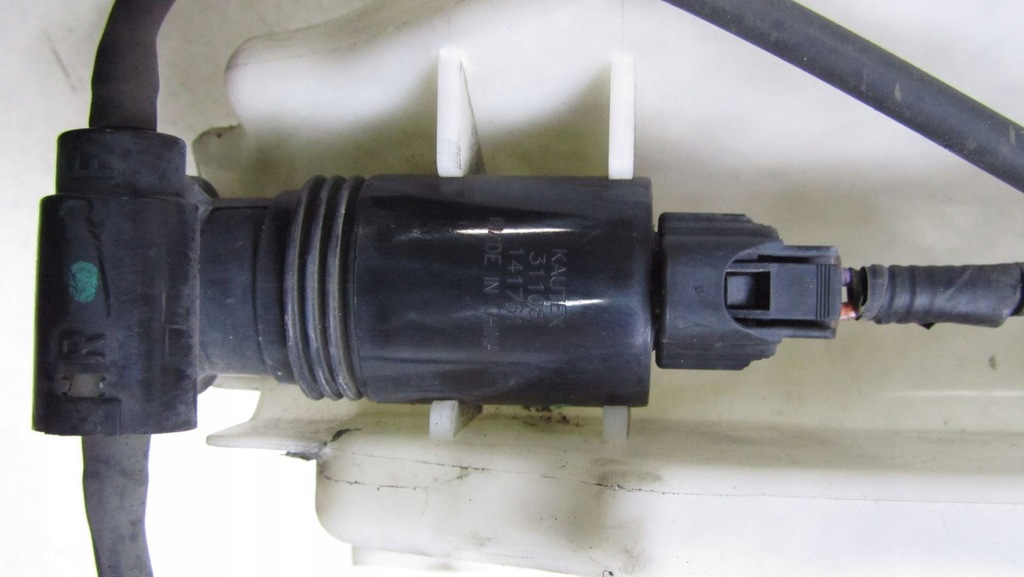 фото №5, Nissan juke f15 бак омывателей 14-