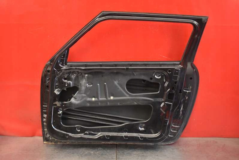 Дверей праве  перед передні чорні mini paceman r61 12-16 в Україні