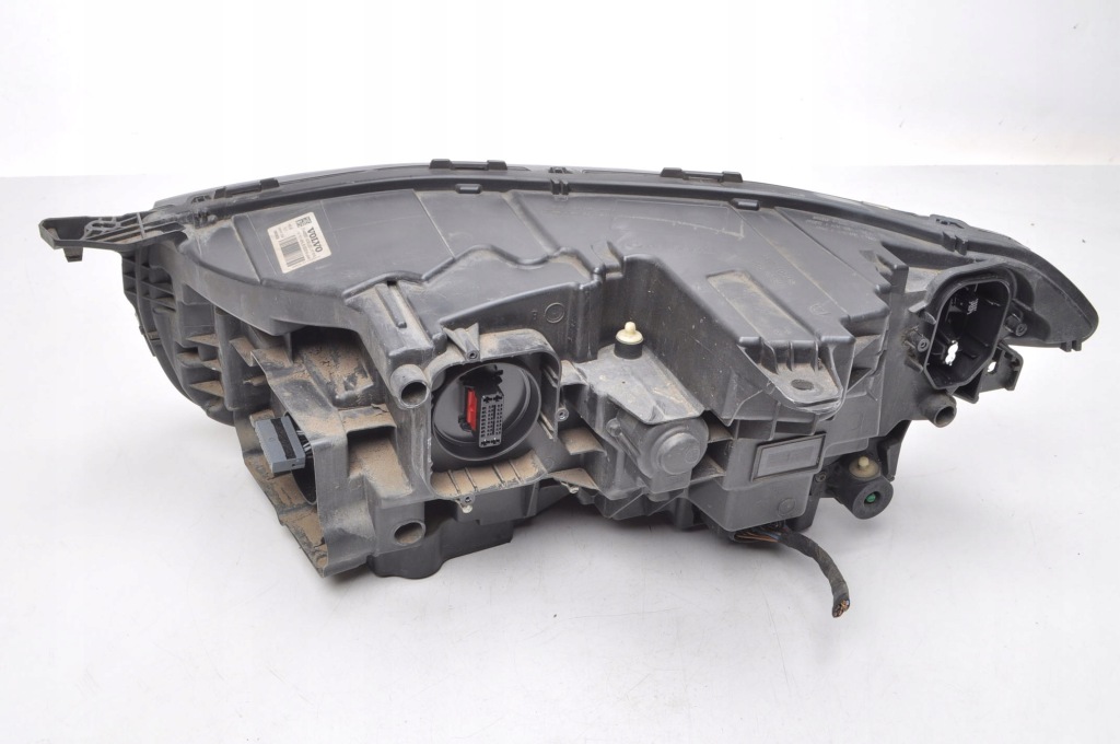 Купить Volvo xc90 2 фара правый  передняя правый перед 31446689 full led