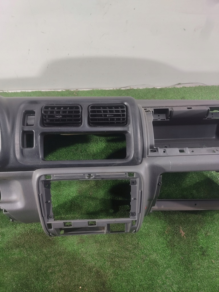 фото №3, Suzuki jimny приборная панель приборная