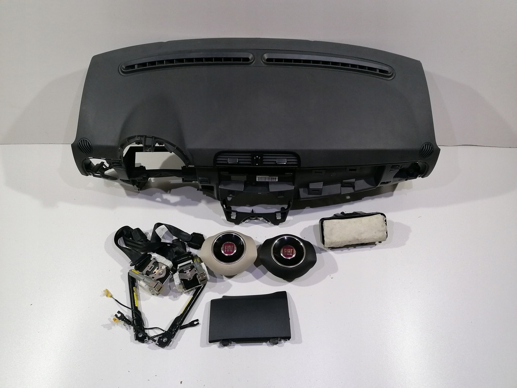 фото №1, Fiat 500 przed lift приборная панель консоль подушка безопасности ремни