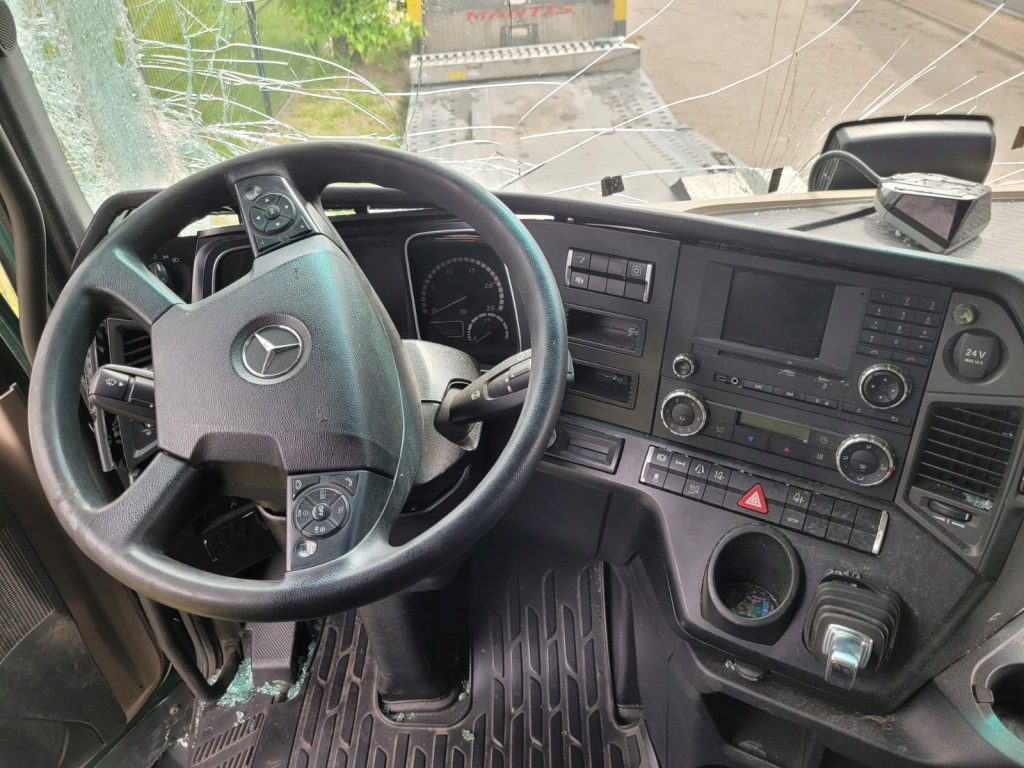 фото №2, Комплектная переходник салона do праворульная mercedes actros mp4 e5 e6