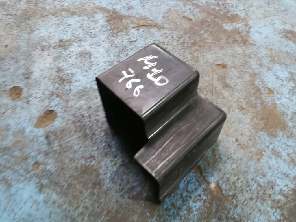 Купити Кришка реле m10 bmw e30