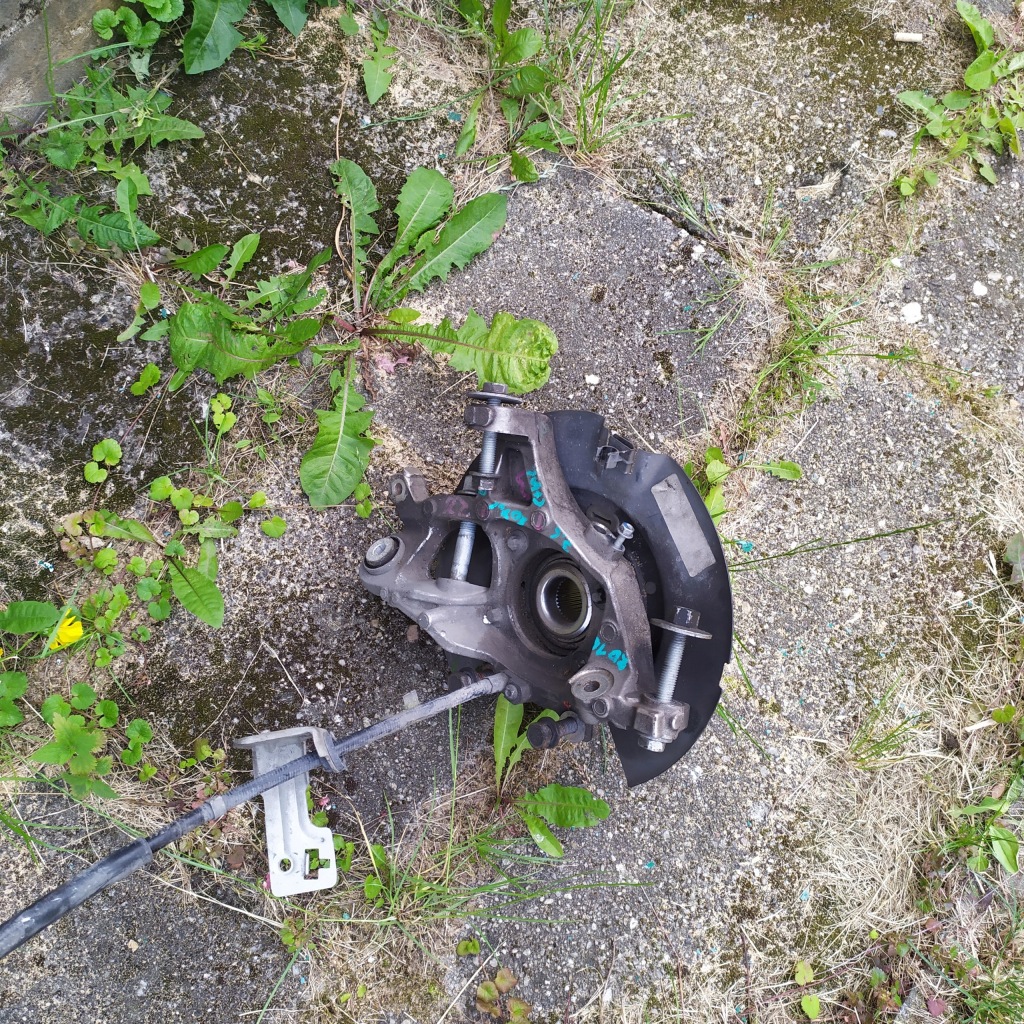 фото №3, Dodge challenger поворотний кулак задня