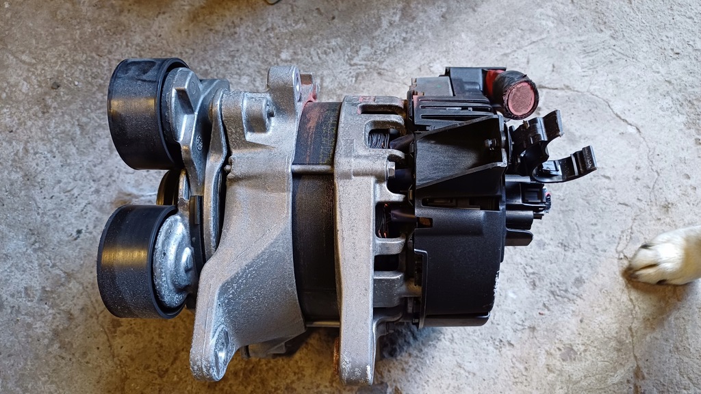 фото №5, Renault arkana 1.3 tce генератор 2310a8061r