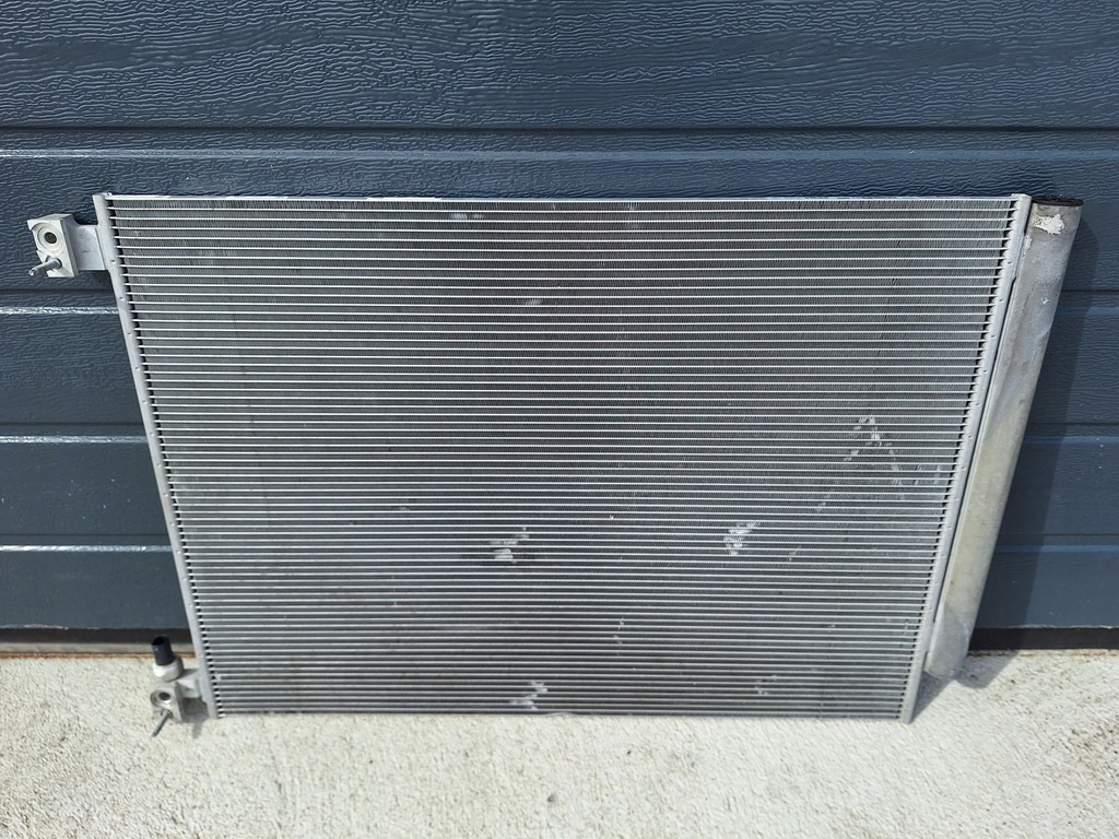 фото №1, Mercedes s w223 amg радиатор кондиционера