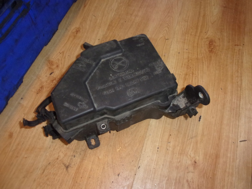 фото №1, Alfa romeo giulietta коробка предохранителей 2.0 jtdm