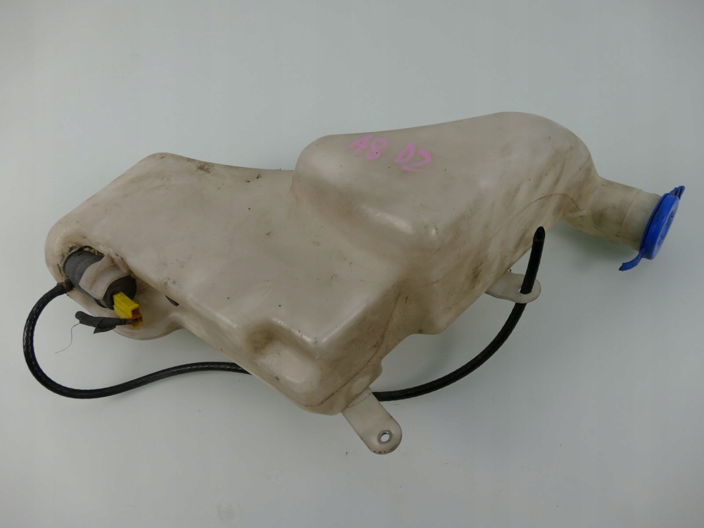 фото №1, Audi a8 d2 przed lift бак жидкость омывателя